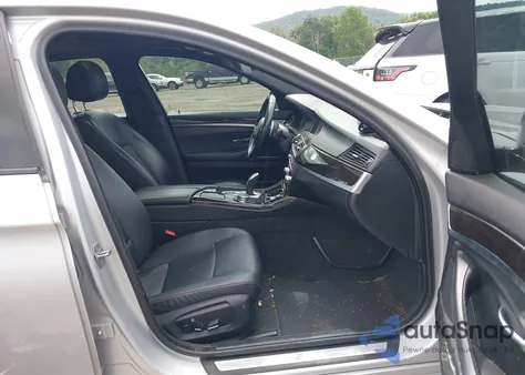 2016 BMW 528I xDrive из США, поврежденный, VIN WBA5A7C59GG145796